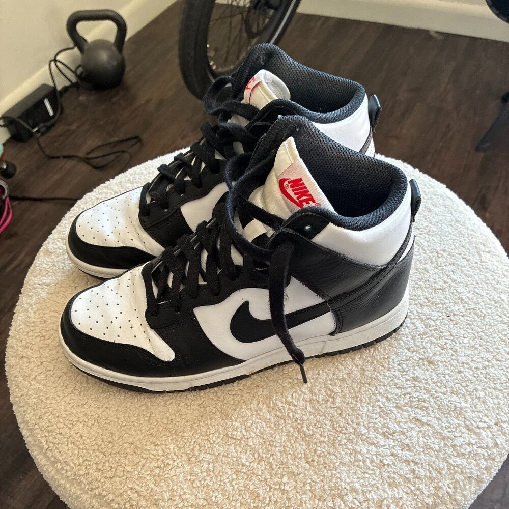 Nike Dunk Women Sz 8 High Top Panda Shoes